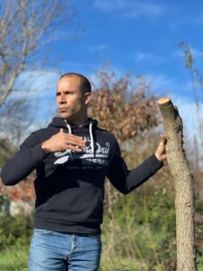 alexis lafontan qui a créé une forêt jardin à Bonrepos sur Aussonnelle. Spécialiste de la trogne et des forêt comestibles.